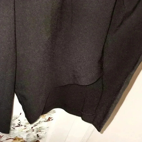 CAPRI SKORT  BY MARK BLACK - Picture 4 of 7